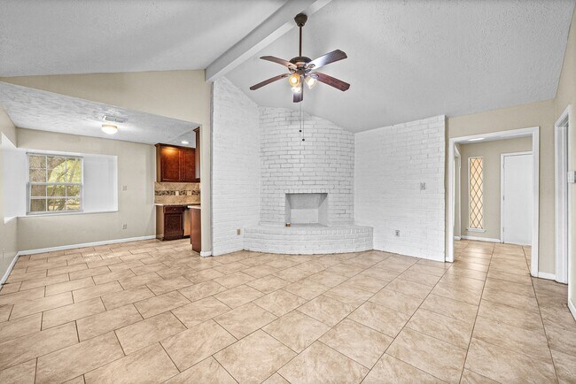 Foto del edificio - 11111 Longcommon Dr