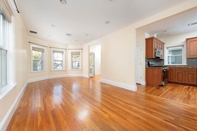 Photo - 148 Albion St Apartment