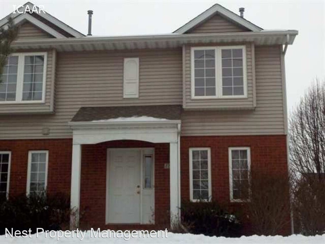 Primary Photo - 2 br, 2.5 bath House - 1556 McKinley Pl