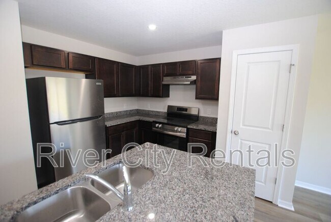 Foto del edificio - 6541 Sweetbay Ln