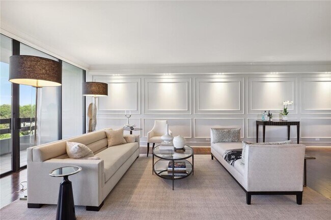 Foto del edificio - 2660 Peachtree Rd NW