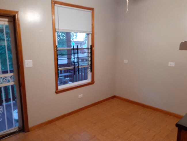 Foto del edificio - 527 N Lockwood Ave