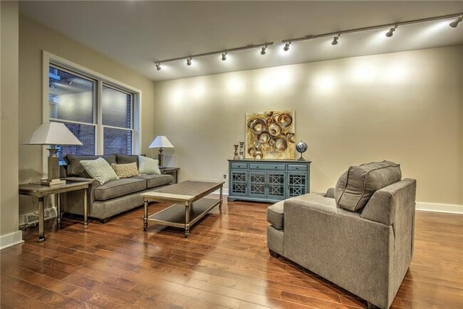 Building Photo - 4063 St Johns Way