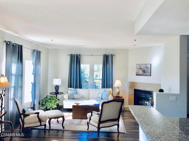 Foto del edificio - 310 East Hilltop Way