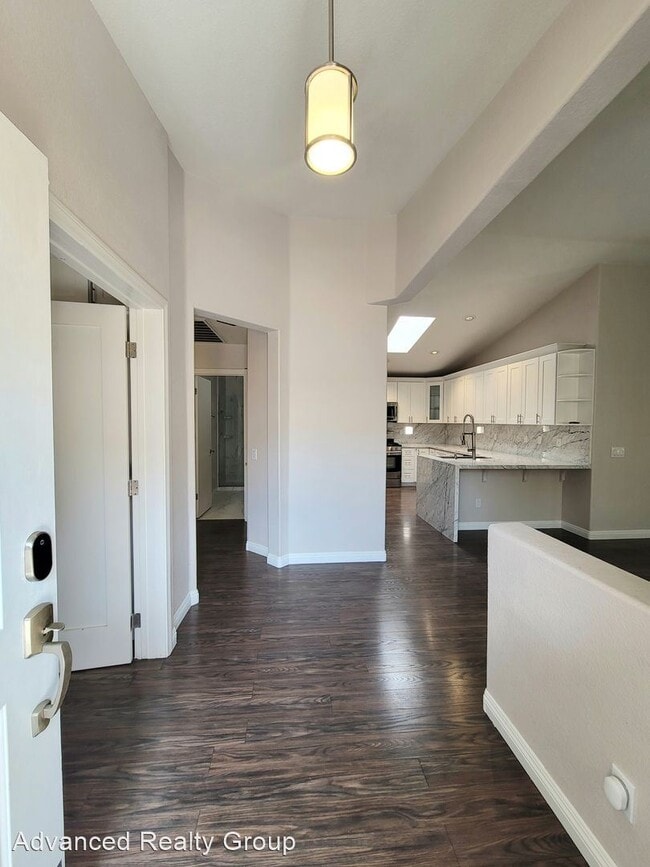 Building Photo - 3 br, 2 bath House - 3434 Blue Ash Lane