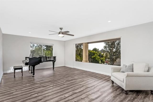 Foto del edificio - 1244 Cypress Dr