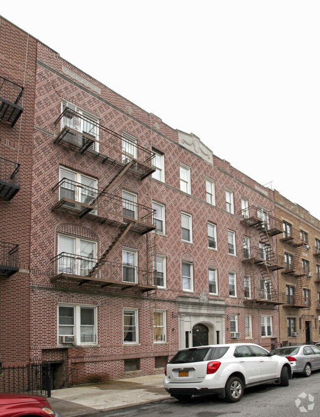 Building Photo - 1718-1724 66th St