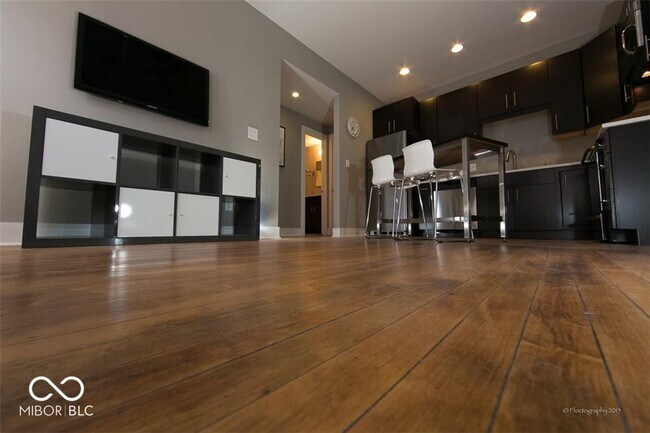 Foto del edificio - 312 E 13th St