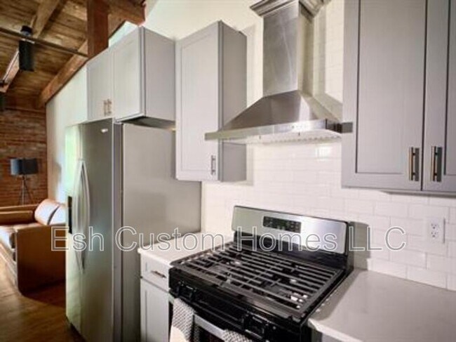 Foto del edificio - 437 W Grant St