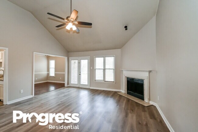 Building Photo - 8634 Marsh Ln