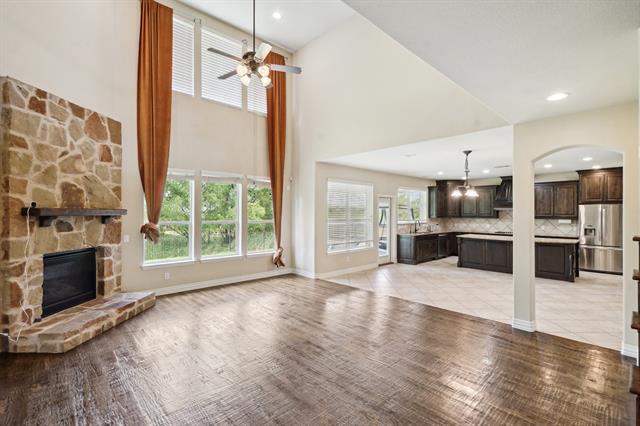Foto del edificio - 6217 Larkspur Ln