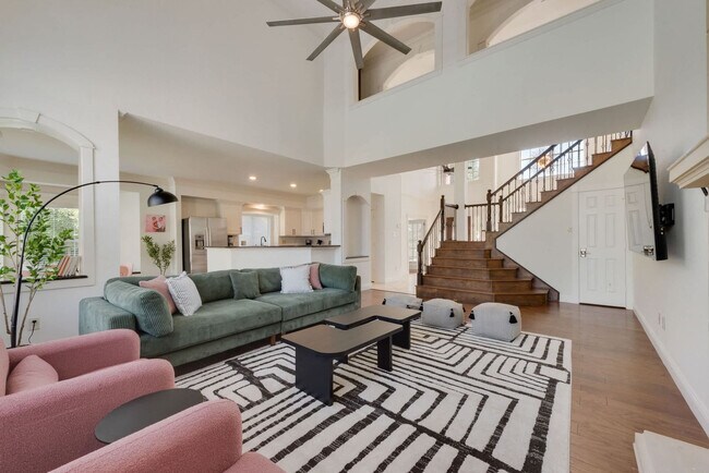 Foto del edificio - 5795 Brighton Ct