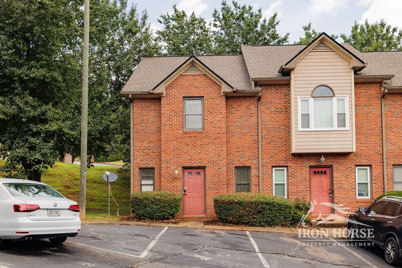 393 Old Epps Bridge Rd Athens, GA 30606 Alquileres en Athens, GA