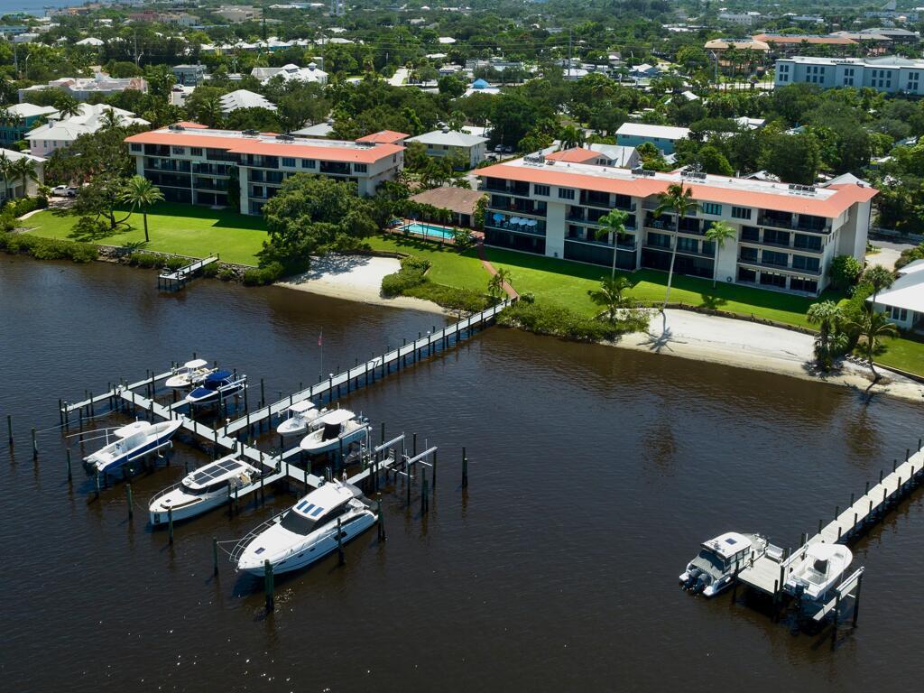 Primary Photo - 624 SW St Lucie Crescent