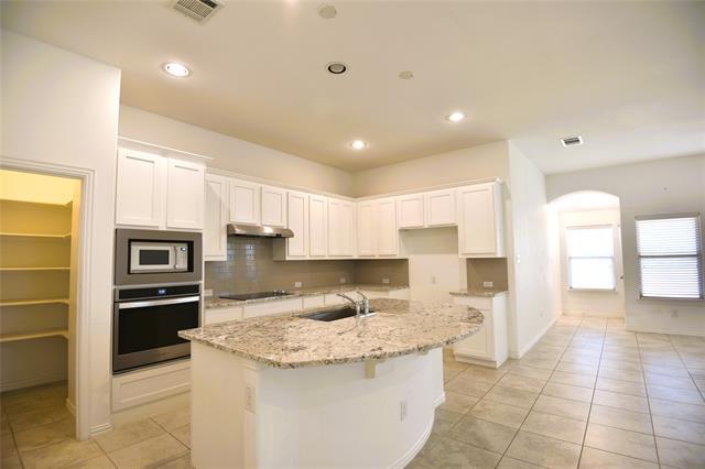 Foto del edificio - 12720 Viewpoint Ln