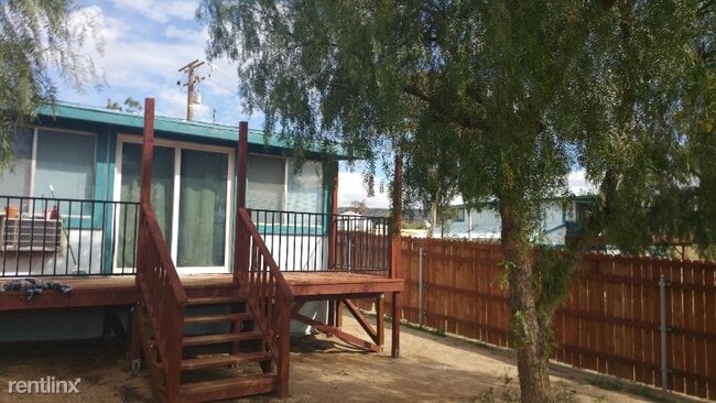 Building Photo - 1 br, 1 bath Apartment - 44285 Sage Rd