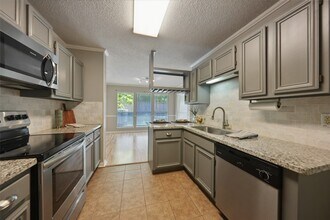 Building Photo - 3311 Golden Trails Dr