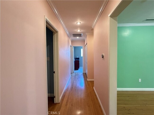 Building Photo - 1162 Panorama Dr