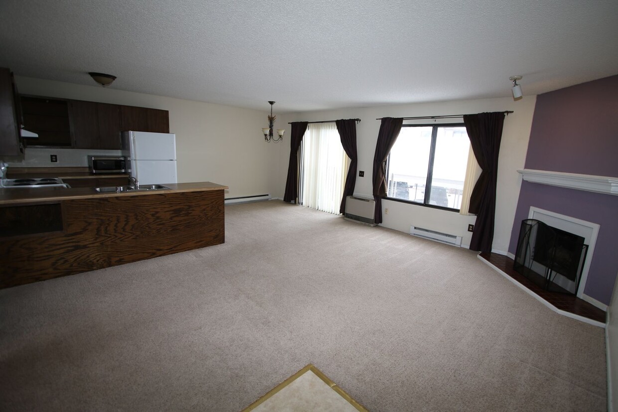 Primary Photo - 2 Bedroom Condo!