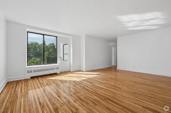 2 chambres, 1 salle de bain - 88 m² - Salon - 6001-6101-6151 Cote Saint-Luc Road