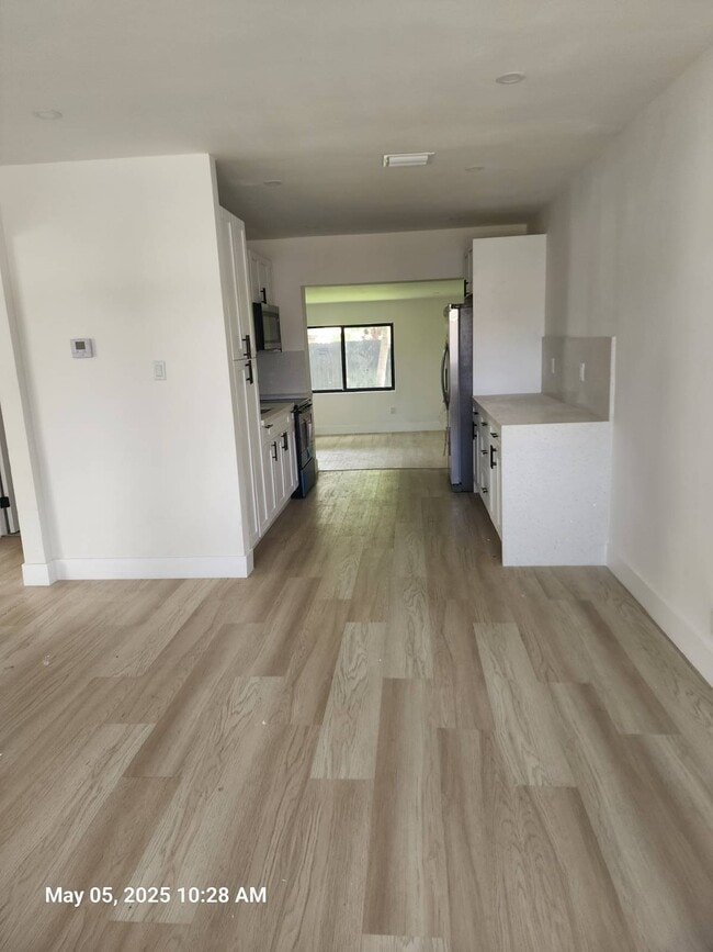 Foto del edificio - 3173 SW 11th St