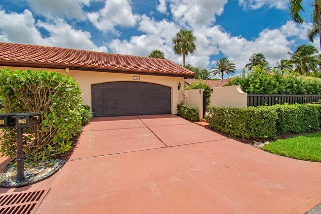 Building Photo - 21662 San Simeon Cir