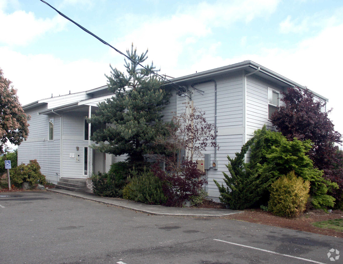 Primary Photo - Valley View Apartments