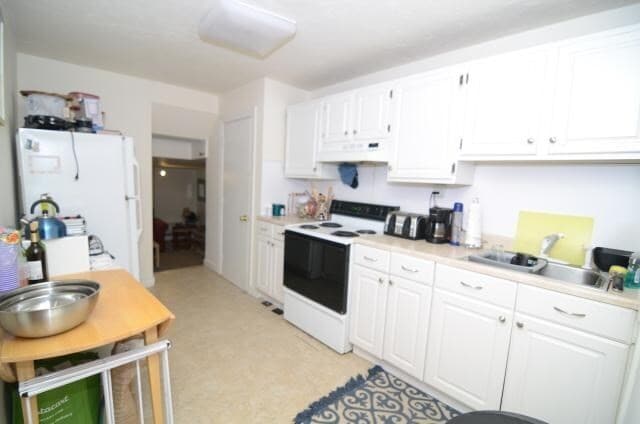 Building Photo - 27 Melrose St