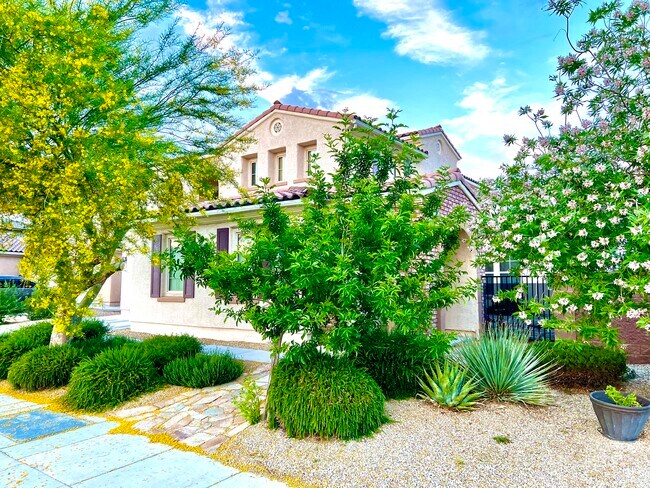 Foto del edificio - 7140 Charter Crest St