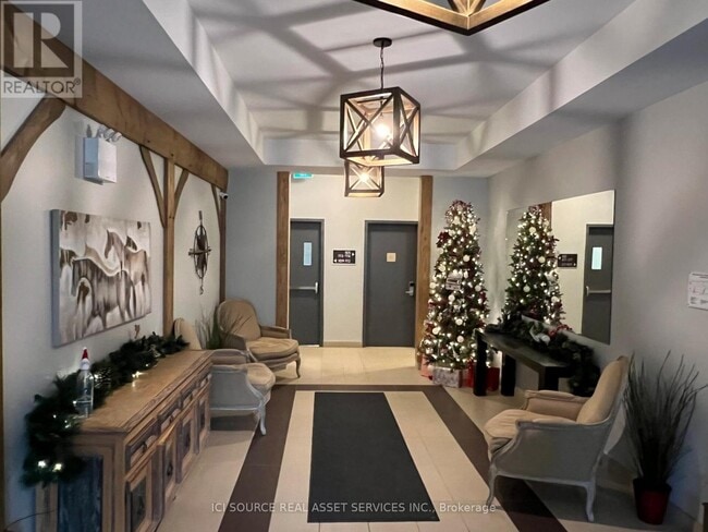 Building Photo - 40 Horseshoe Blvd