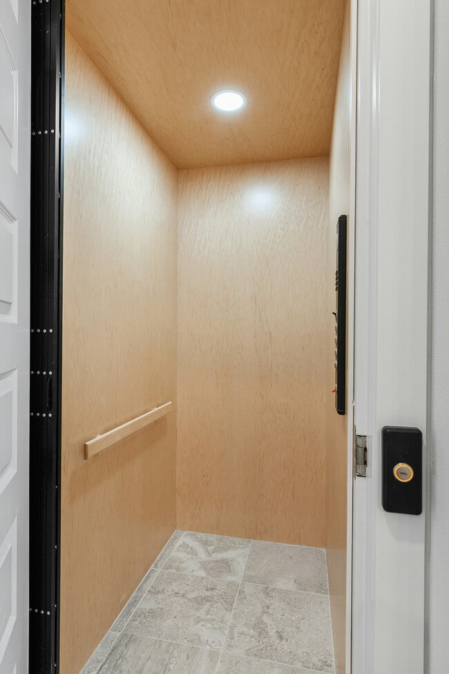 Foto del edificio - 4611 Unity Cir