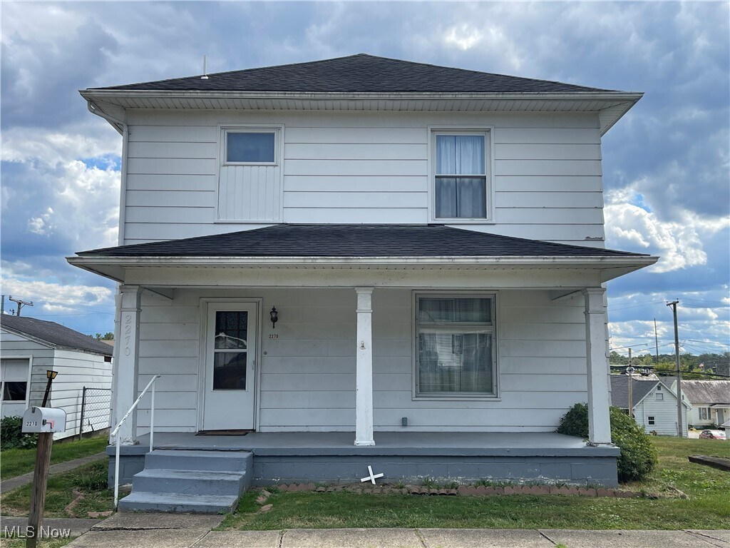 Foto principal - 2270 Bishard Ave