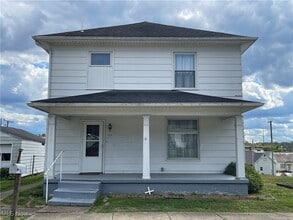 Building Photo - 2270 Bishard Ave