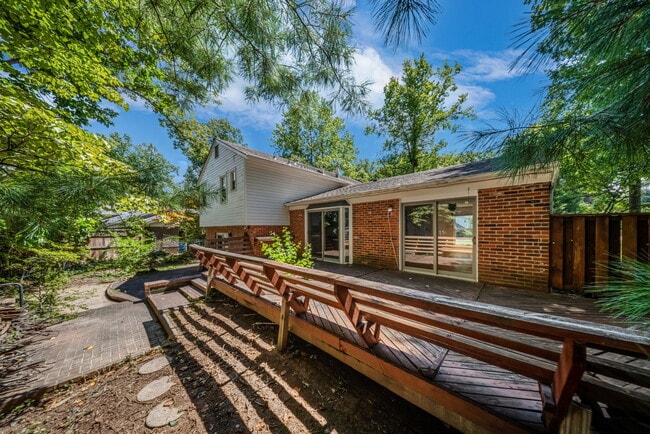 Building Photo - 6715 Tildenwood Ln