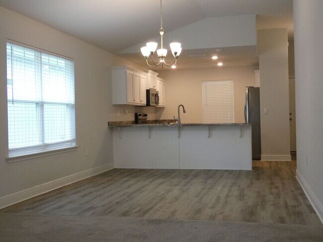 Building Photo - 8808 Smiley Ct