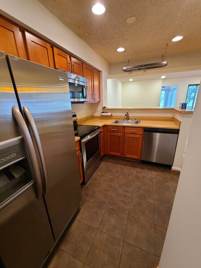 Kitchen - 10801 Amherst Ave
