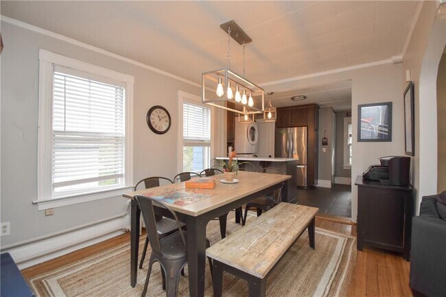 Foto del edificio - 16 Vaughan Ave