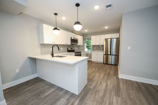 Foto del edificio - 5 br, 5 bath Duplex - 1914 N Gratz St Unit 2