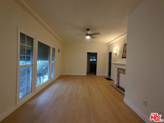 Foto del edificio - 1500 Orange Ave