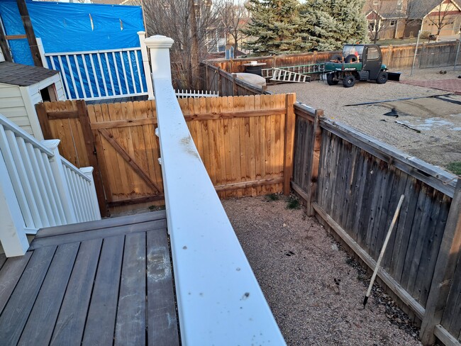 yard - 1072 6th Street Ct