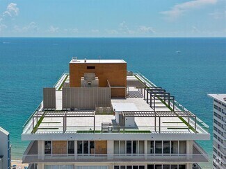 Building Photo - 4020 Galt Ocean Dr