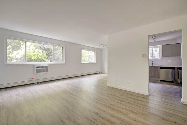 Foto del edificio - 7620 N Sheridan Rd