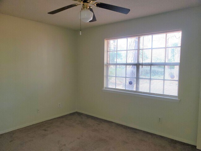 Building Photo - ***Spring Availability*** Reserve Now!