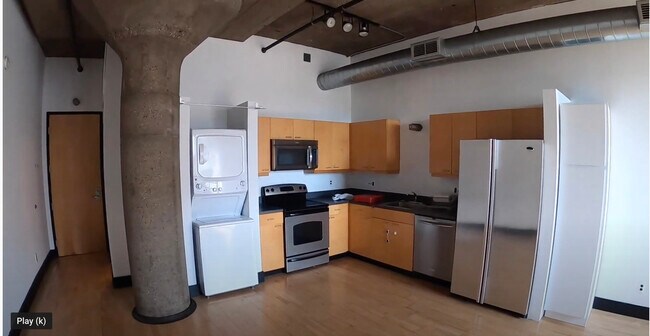 Building Photo - 460 W Canfield St