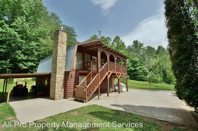 Foto del edificio - 676 Rocky Flats Rd