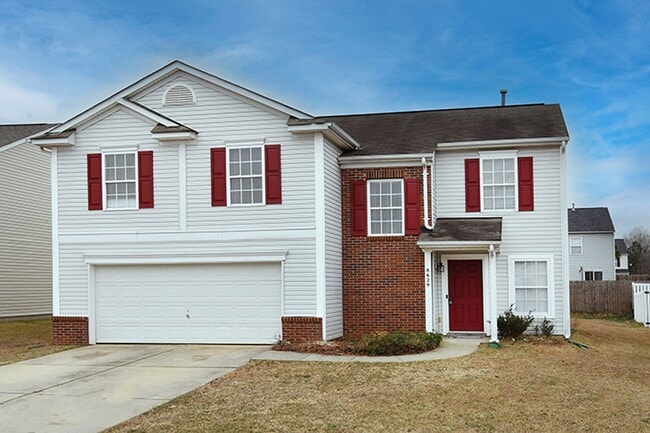 Building Photo - 3 Bedroom home near North Lake Mall Professionally managed by Select Real Estate