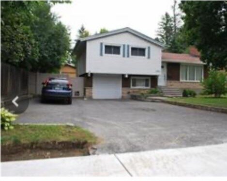 Photo principale - 3373 Riverside Dr