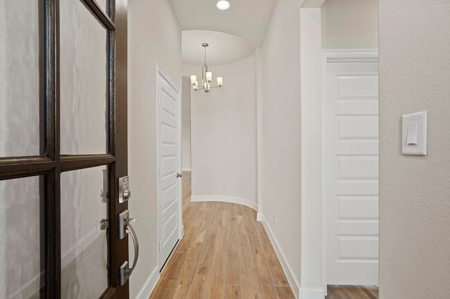 Building Photo - 16314 Rock Hollow Bend Ln