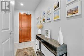 Photo du bâtiment - 570 Laurier Ave W