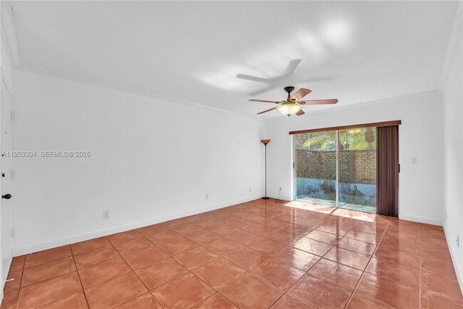 Building Photo - 13720 SW 90th Ave